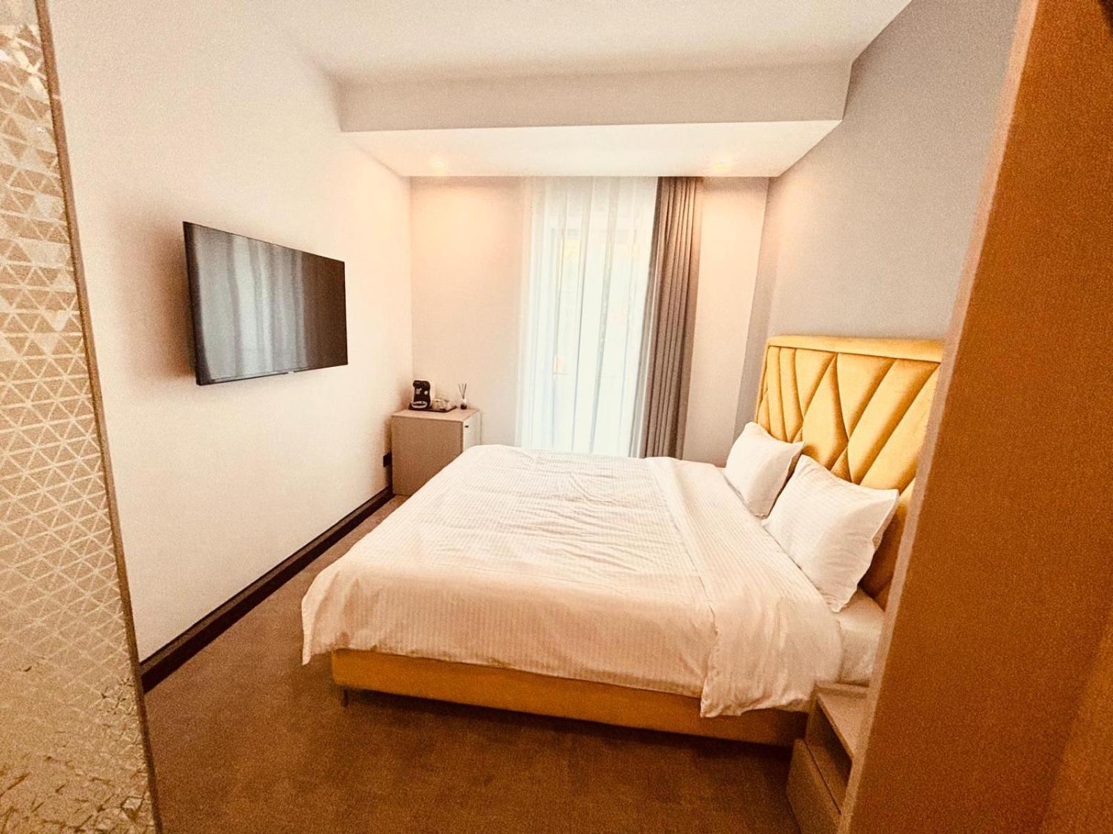 Cm111Apparthotel ブカレスト エクステリア 写真