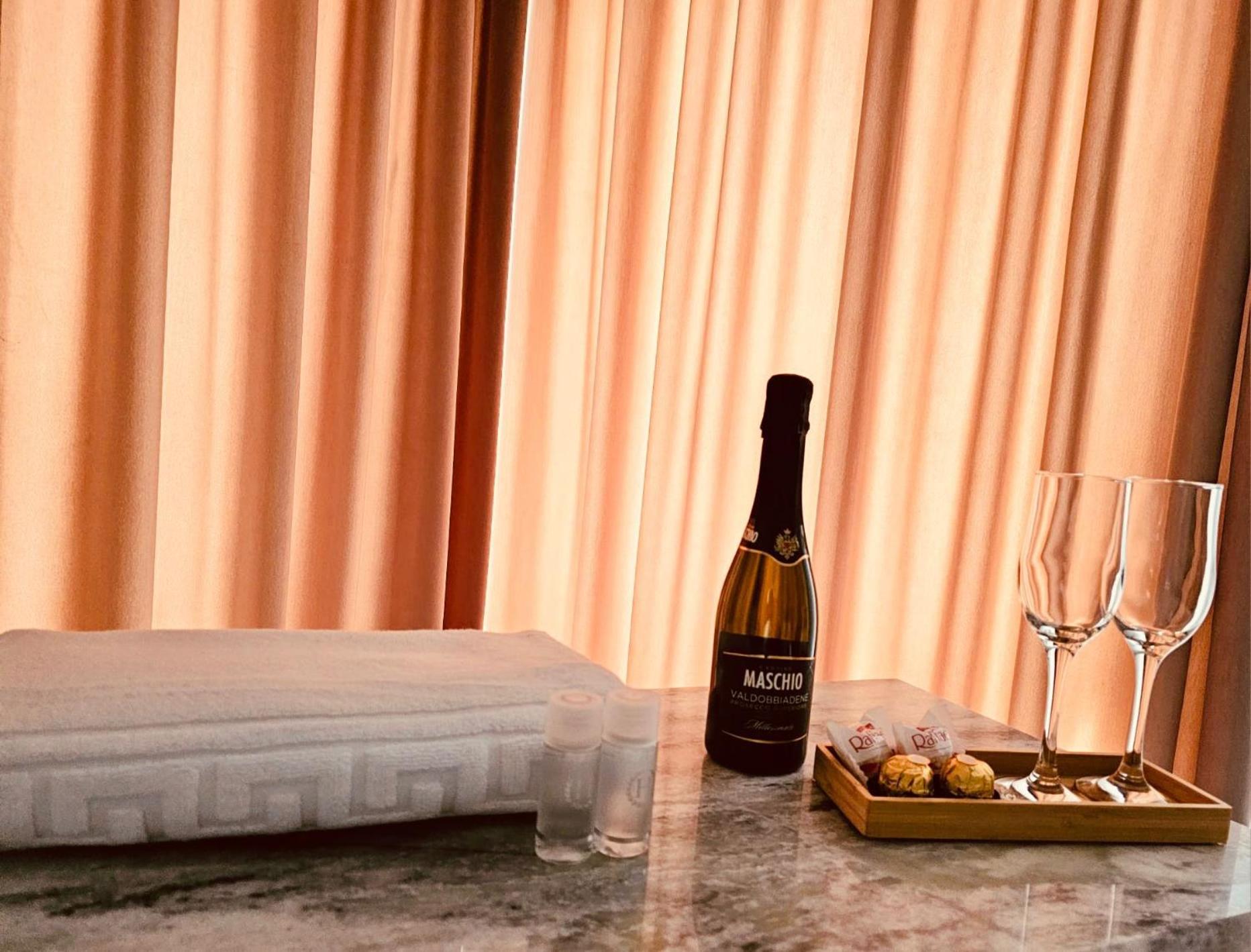 Cm111Apparthotel ブカレスト エクステリア 写真