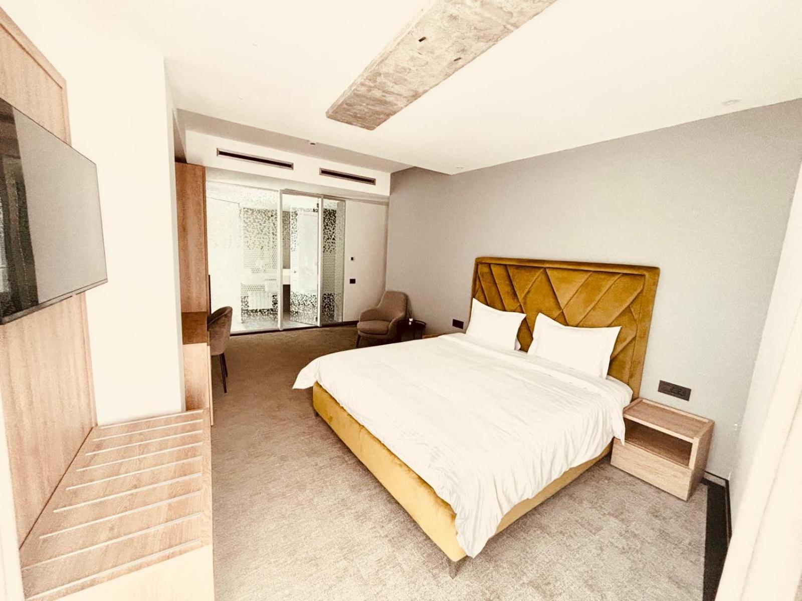 Cm111Apparthotel ブカレスト エクステリア 写真