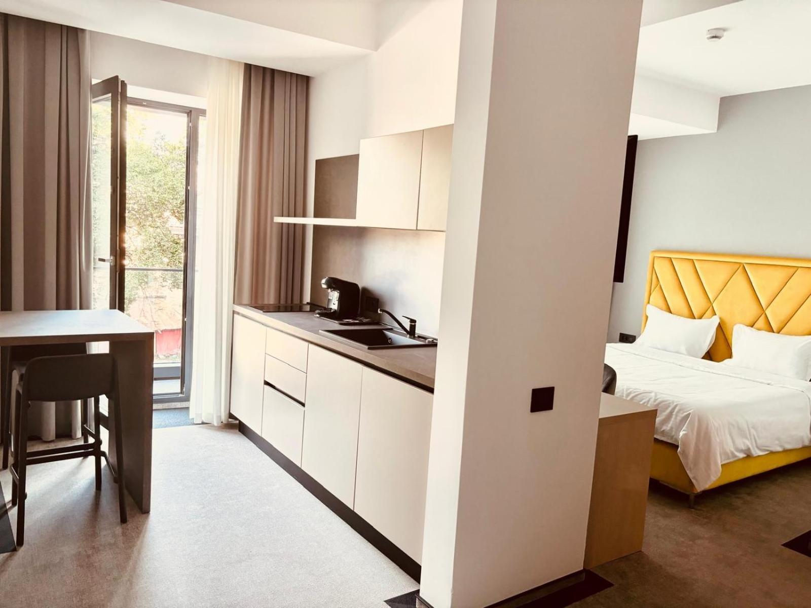 Cm111Apparthotel ブカレスト エクステリア 写真