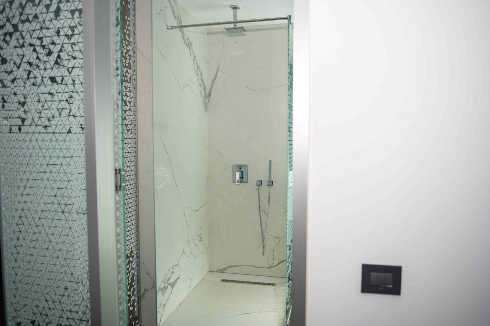 Cm111Apparthotel ブカレスト エクステリア 写真