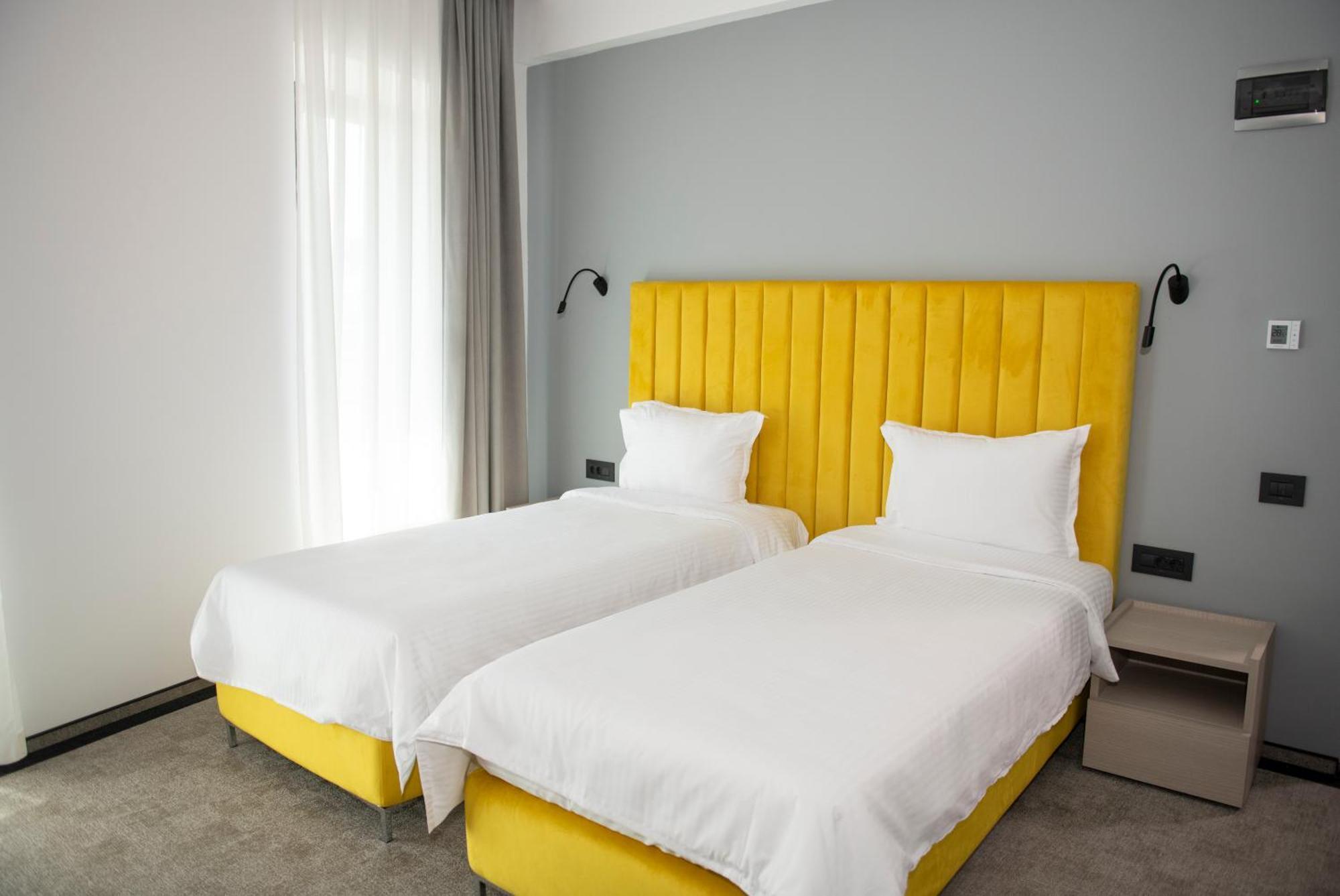 Cm111Apparthotel ブカレスト エクステリア 写真